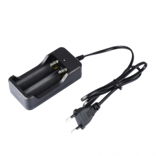 CHARGEUR 18650 2P